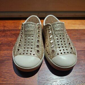 Native glitter shoes